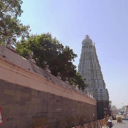 Tiruvannāmalai Saptagiri House酒店 外观 照片
